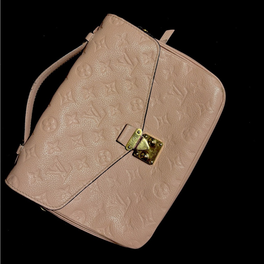 Louis Vuitton Métis Pochette Monogram